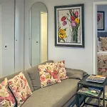 Flamingo Sea Point Sea View Luxury Best Position 1 Bedroom Apartment Queen Size Bed & Inverter For Tv